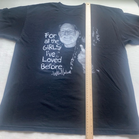 Willie Nelson Graphic T-Shirt - Picture 4 of 7